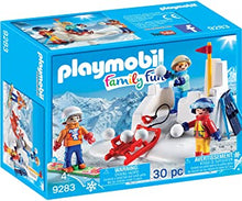 Load image into Gallery viewer, PLAYMOBIL Snowball Fight Building Set
