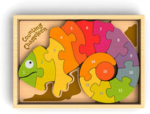 Load image into Gallery viewer, Counting Chameleon Bilingual Puzzle