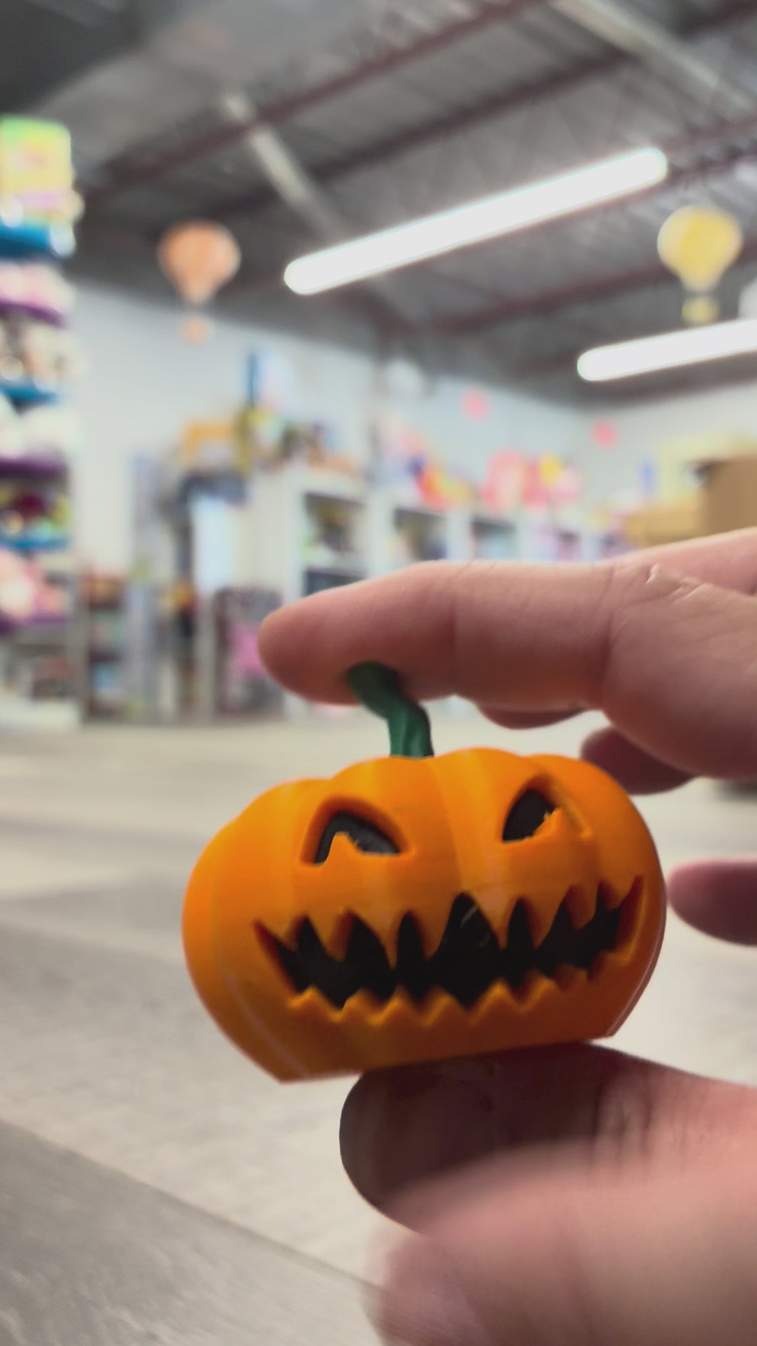 Spinning Jack-o-lantern : 3D Printed