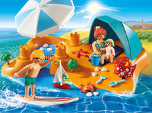 Load image into Gallery viewer, PLAYMOBIL Family Beach Day
