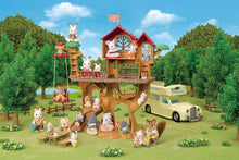 Load image into Gallery viewer, Calico Critters Adventure Treehouse Gift Set
