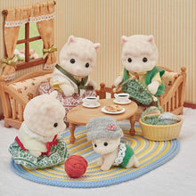 Load image into Gallery viewer, Calico Critters Woolly Alpaca Family
